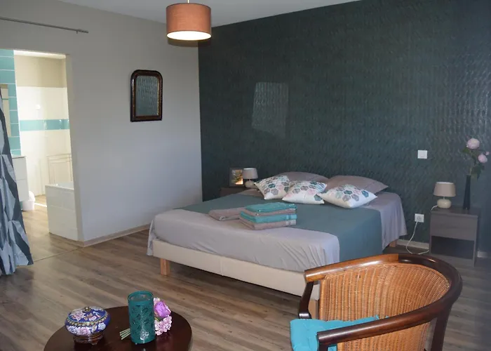 Le Clos Des Fagettes * Salles-Curan